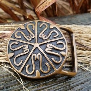 Meet your Posher, Larry